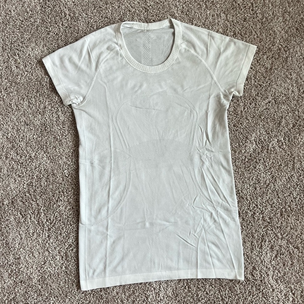 Lululemon Swiftly Tech Top